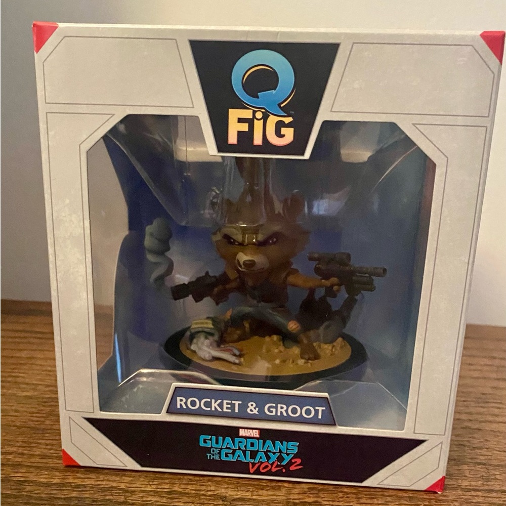Q Fig Rocket & Groot New In Box